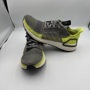 Adidas Men's Size 9.5 UltraBoost 19 Gray Yellow Running Shoes Sneakers EF1343